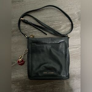 Marc Jacobs Women's Tourst NS Leather Crossbody Bag Black